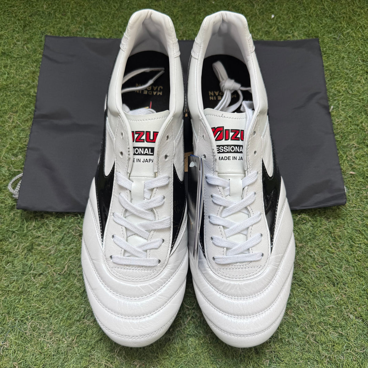 【箱無し】Morelia 2 Japan 28.0cm P1GA200109