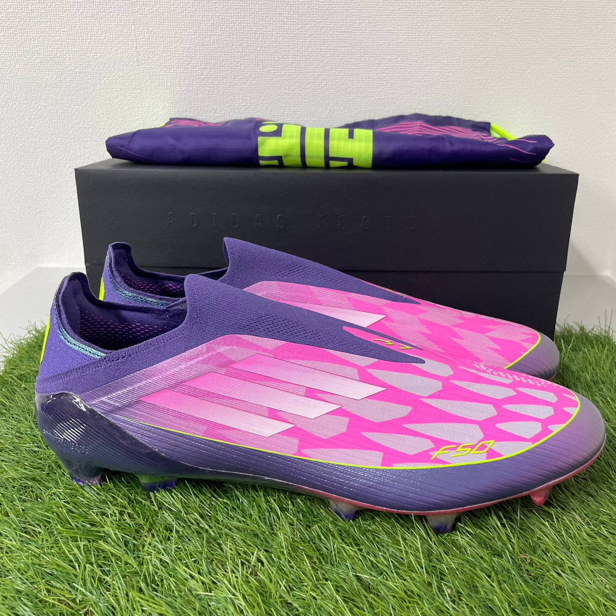 F50 ELITE FG JS0560