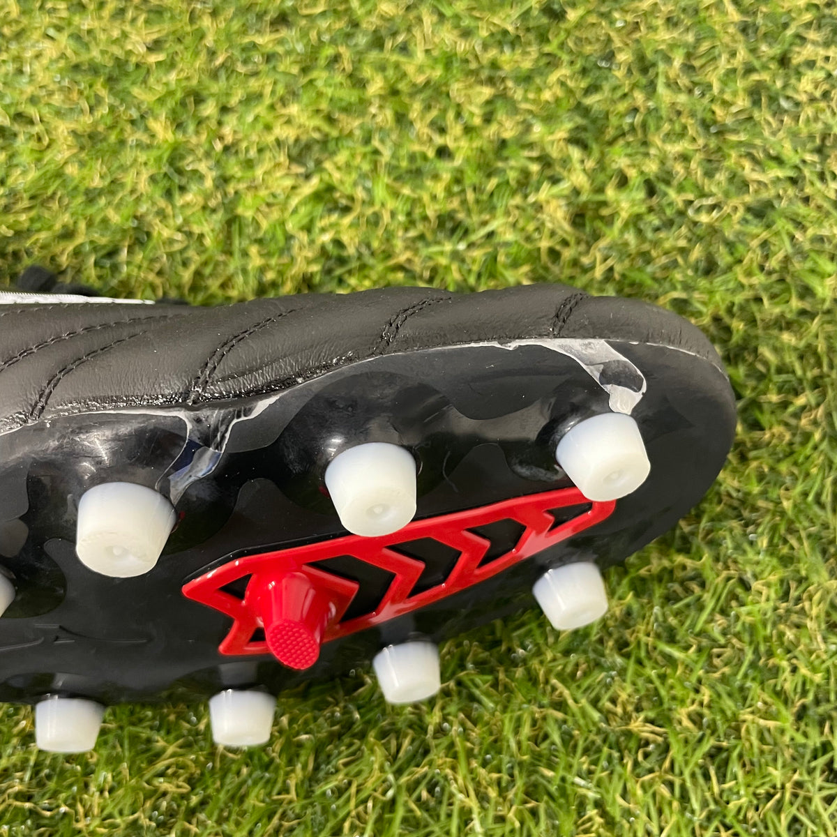 【訳あり未使用品】30.0 cm Used Goods中古スパイク MORELIA NEO 4 JAPAN