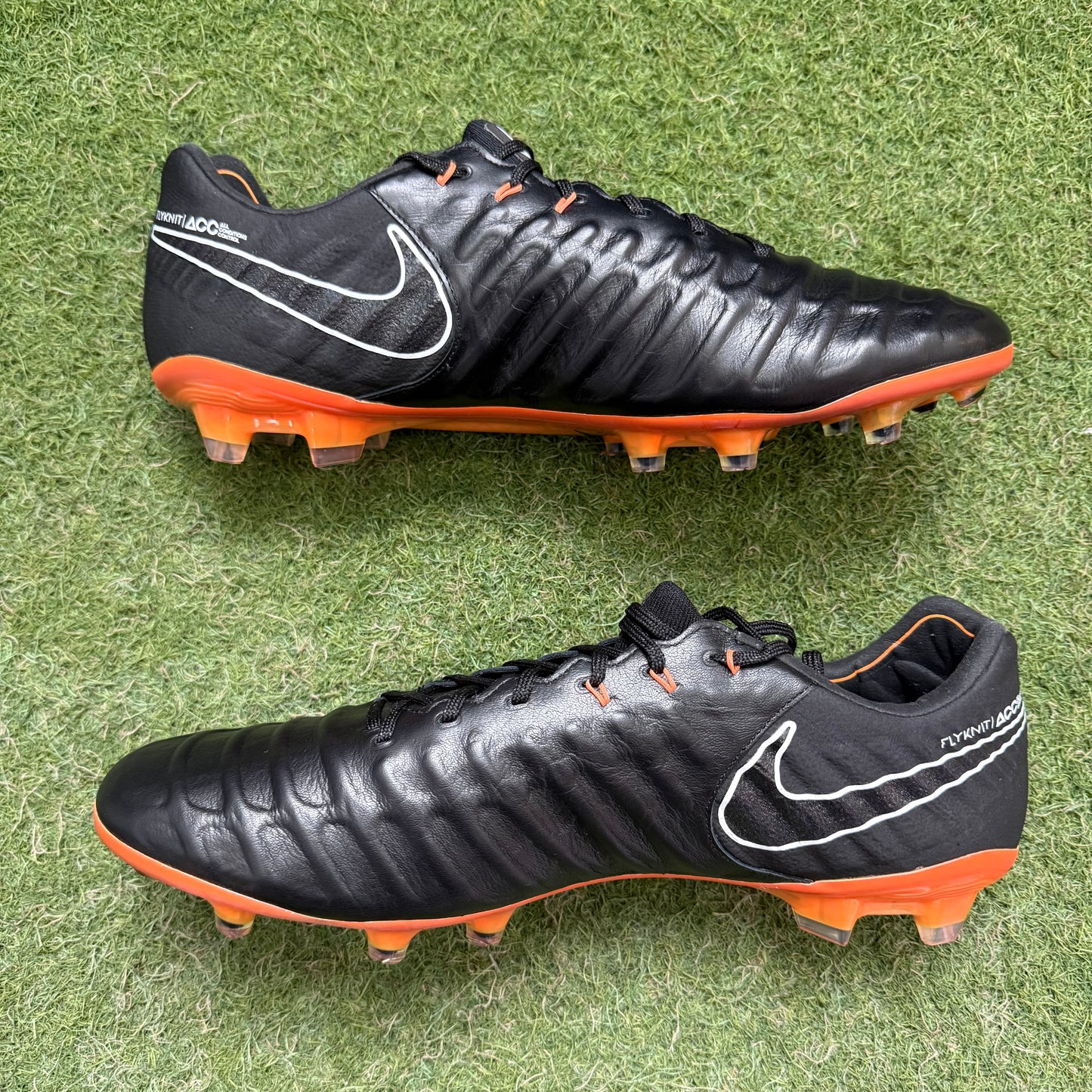 【箱無し】Tiempo Legend 7 FG 31.0cm AH7238 081