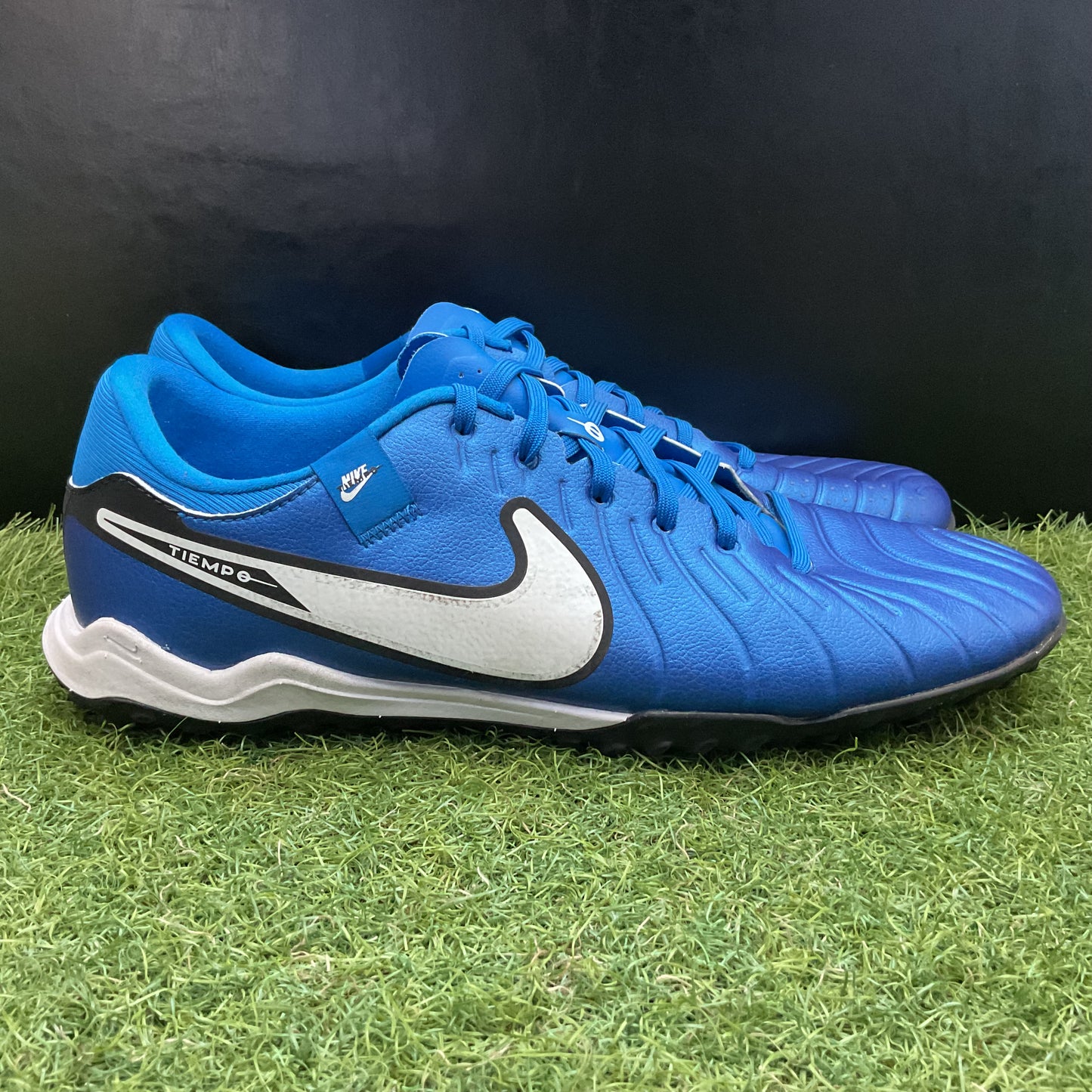 28.0 cm Used Goods中古スパイクTiempo Legend 10 アカデミー TF