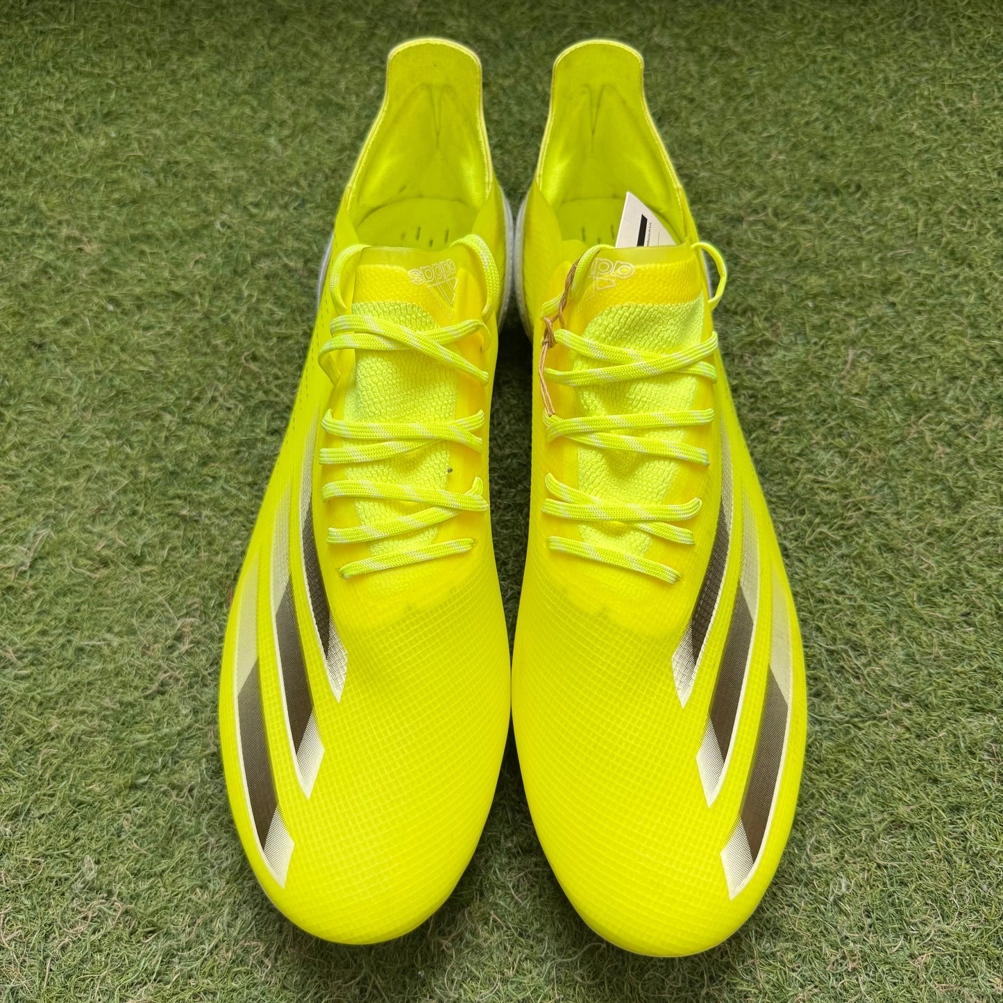 【箱無し】X GHOSTED.1 SG 28.5 FW6890