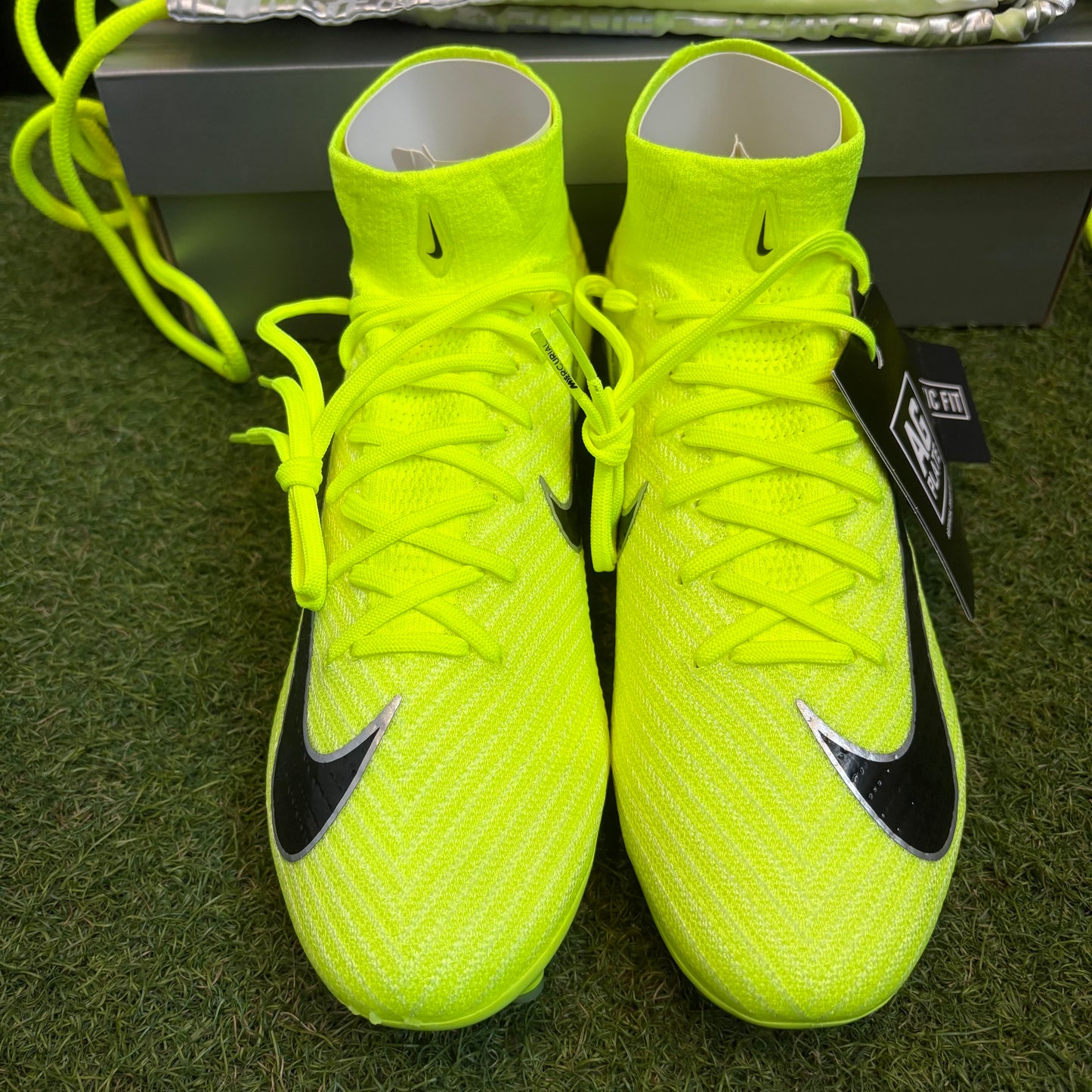 ズーム マーキュリアル スーパーフライ10 エリート AG-PRO FQ8339 700 ZOOM SUPERFLY 10 ELITE AG-PRO