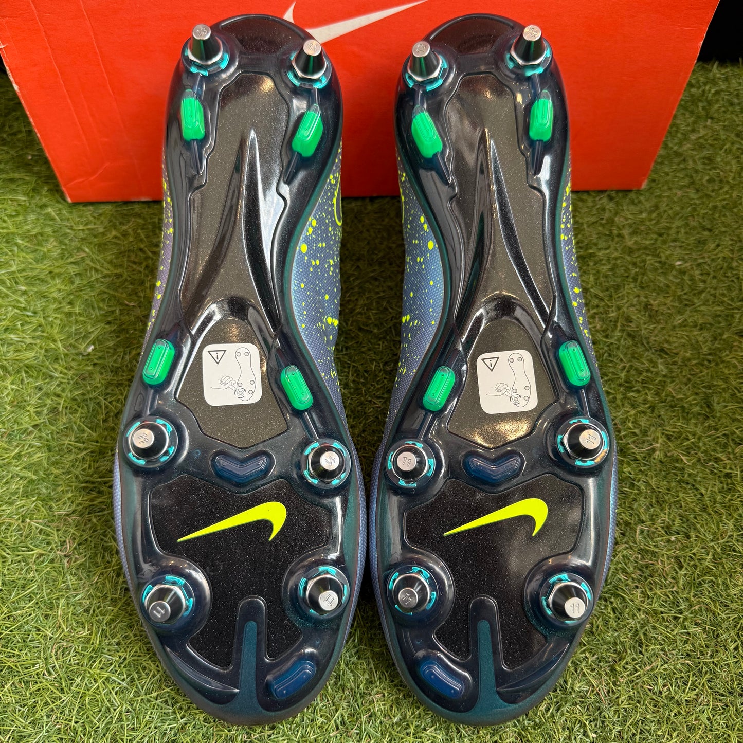 訳あり マークあり マーキュリアル ヴェイパー10 SG-PRO 648555-441