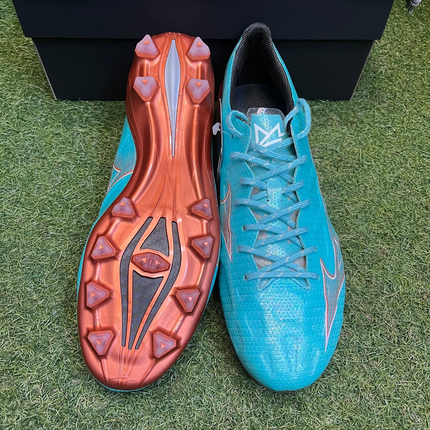 Mizuno α JAPAN P1GA236025