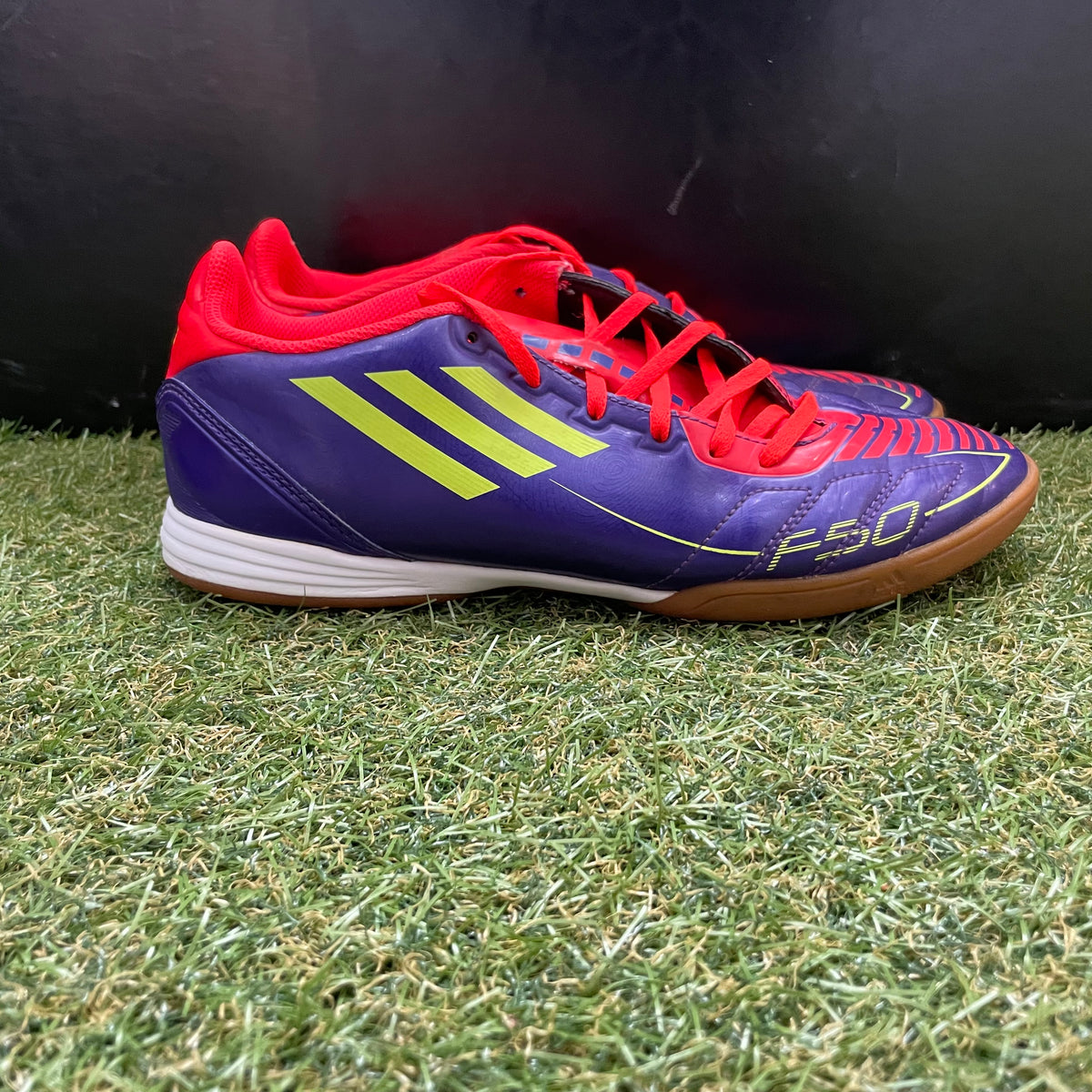 25.0 Used Goods中古スパイク F10 IN
