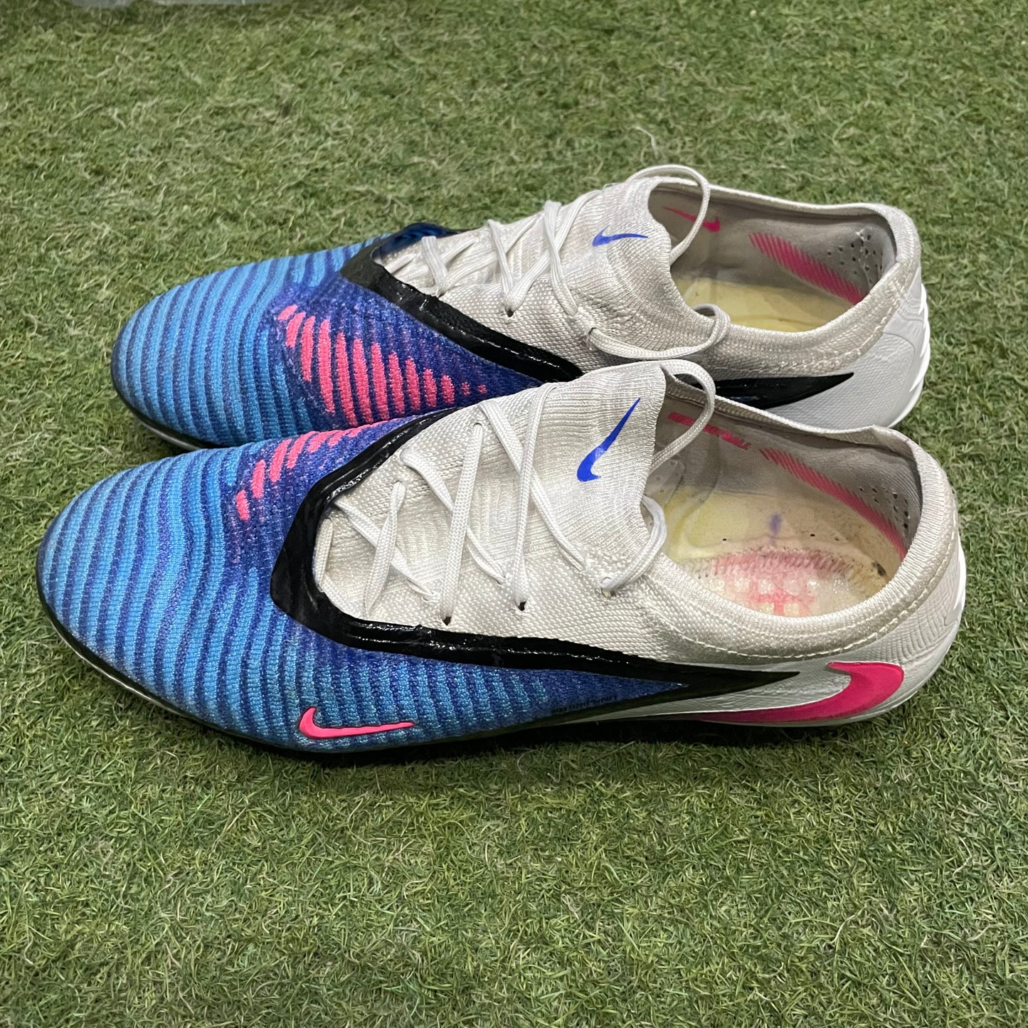 28.0 cm Used Goods中古スパイクPhantom 6 Low Elite AG