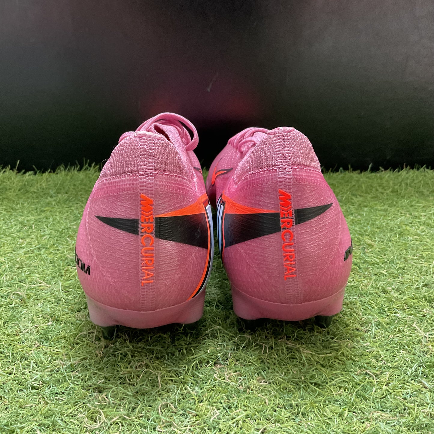 【箱無し】Mercurial Vapor16 SG-PRO 27.5 FQ8688 600
