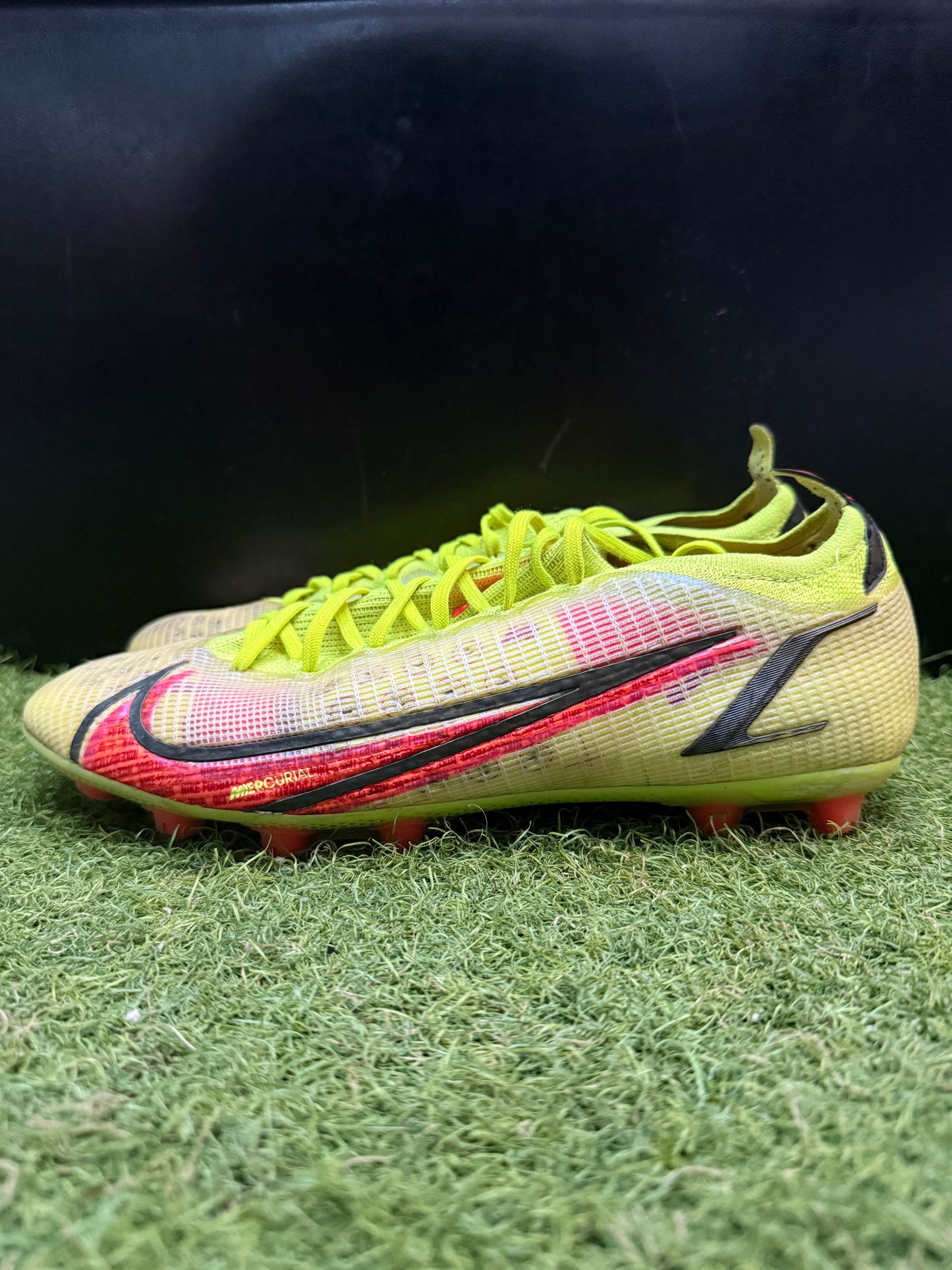 26.0 Used Goods中古スパイク Vapor 14 Elite HG