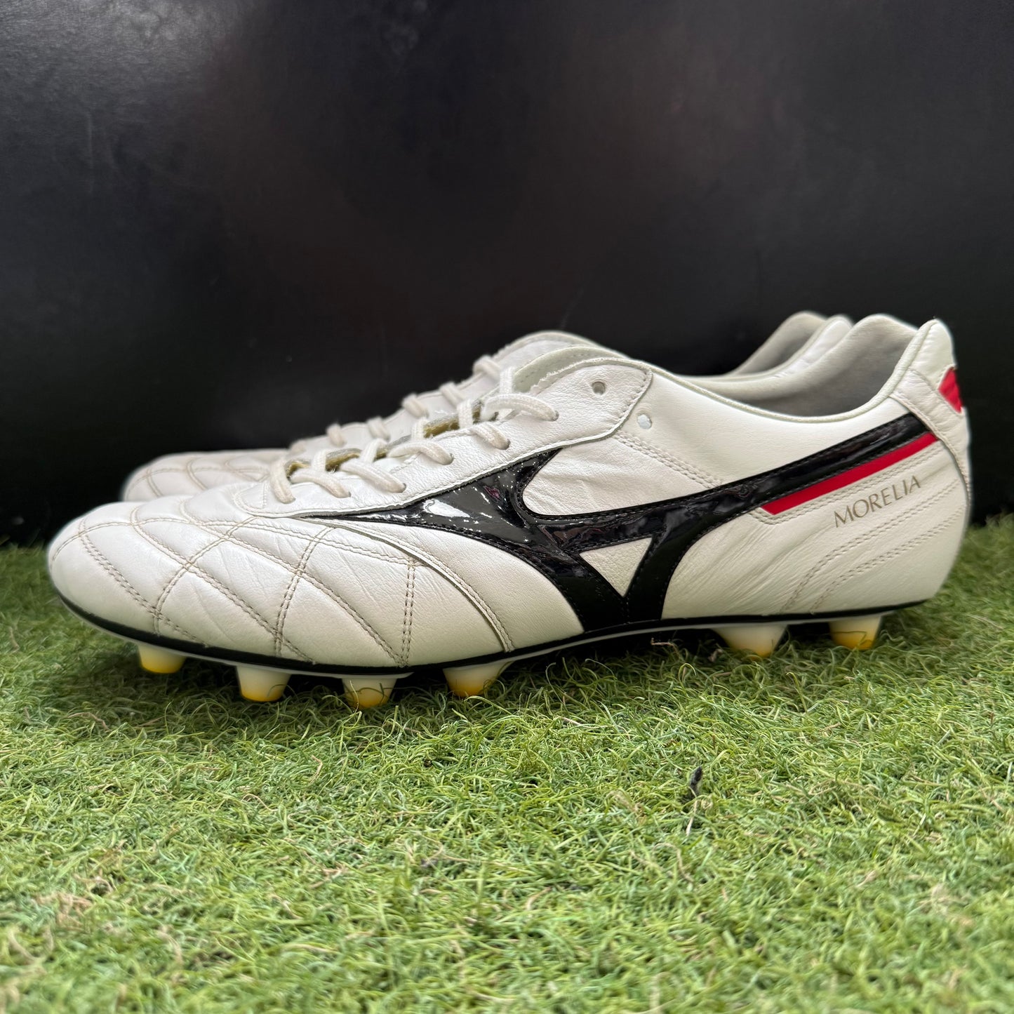 28.5 Used Goods中古スパイク Morelia 2 Japan