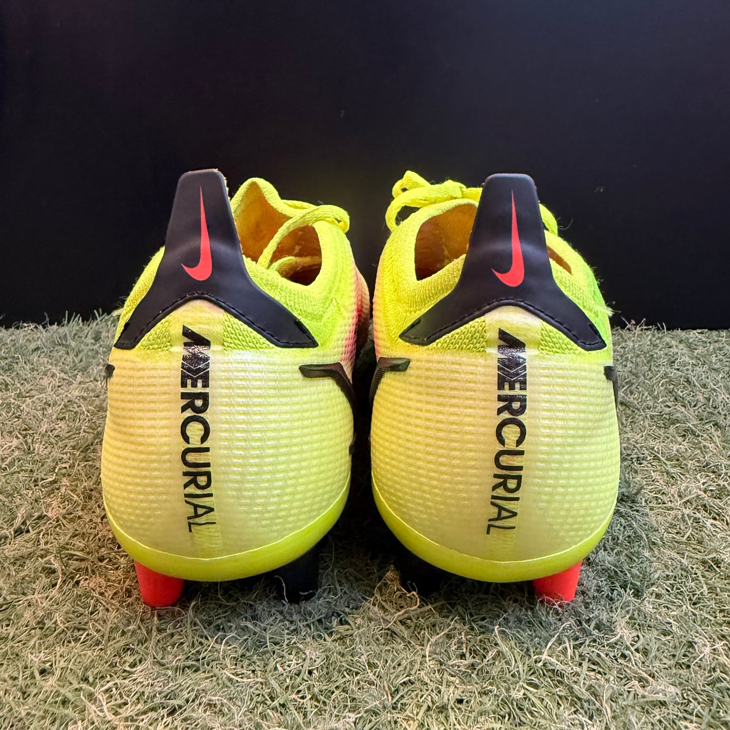 27.5 Used Goods中古スパイク Vapor 14 Elite AG-PRO