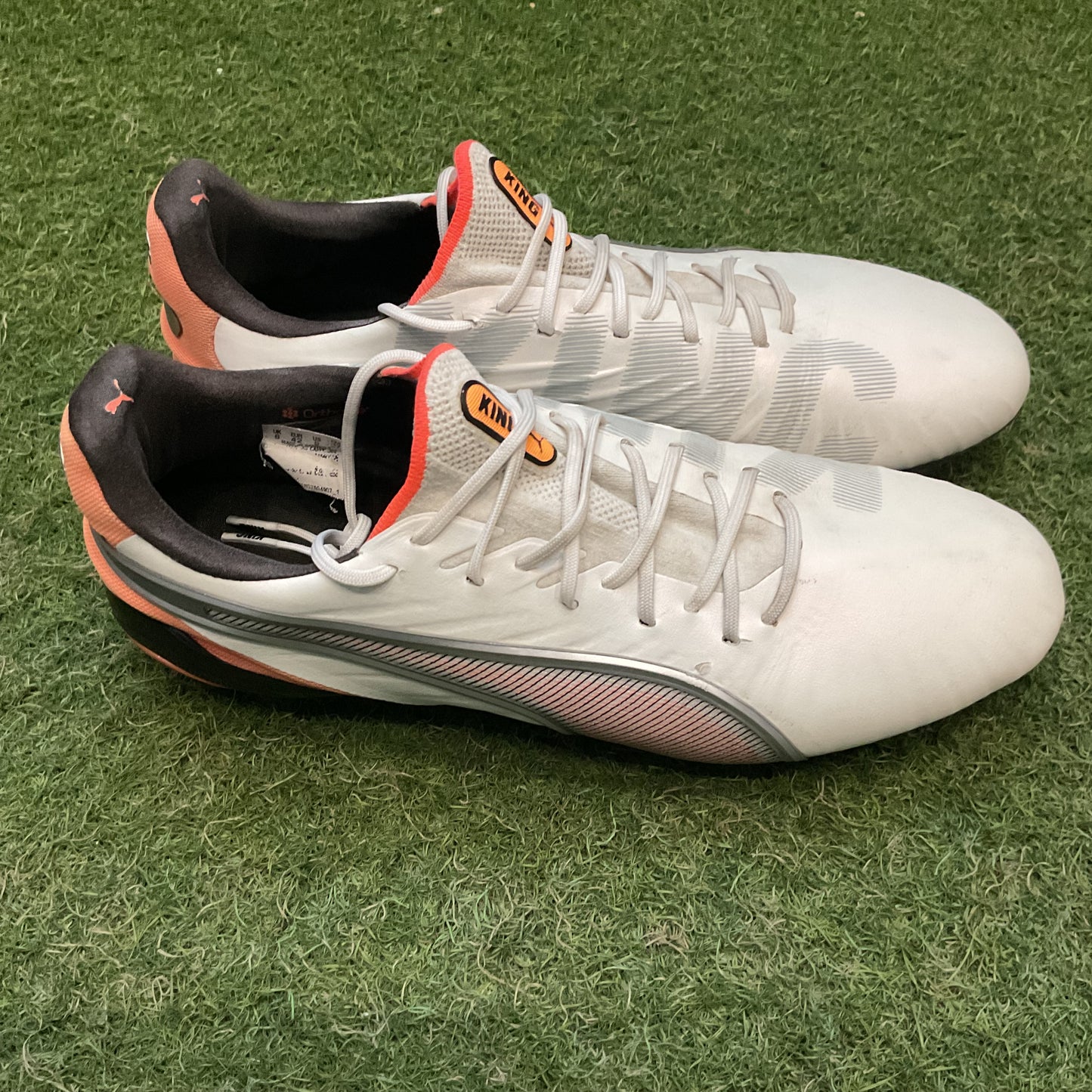 27.0 cm Used Goods中古スパイクPUMA KING ULTIMATE FG/AG
