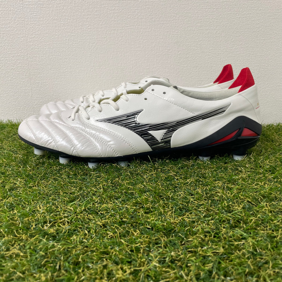 【箱無し】MORELIA NEO4 JAPAN 30.0 cm P1GA233009