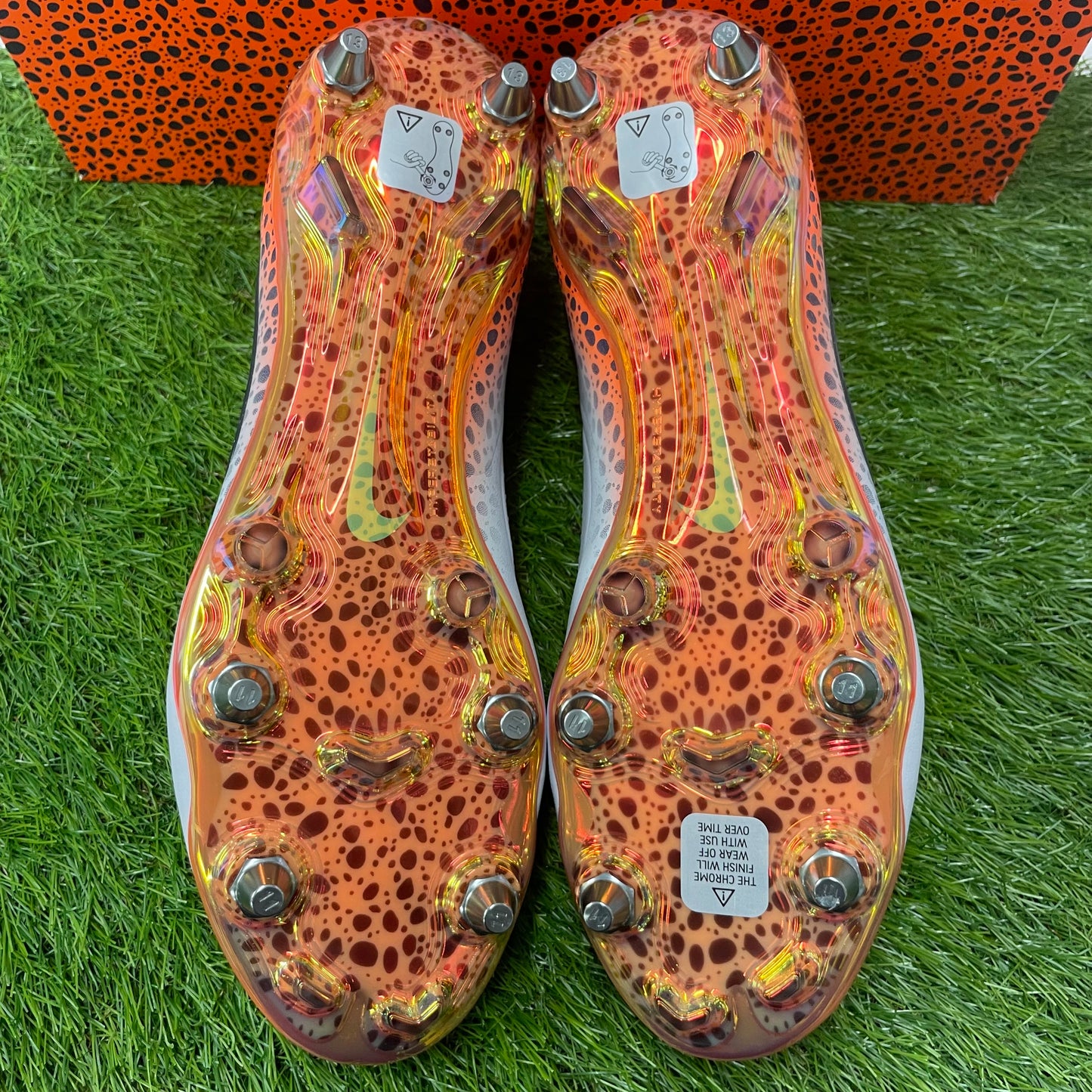 日本未発売 ティエンポレジェンド 10 エリート SG-PRO HF4824 900 Tiempo legend Elite