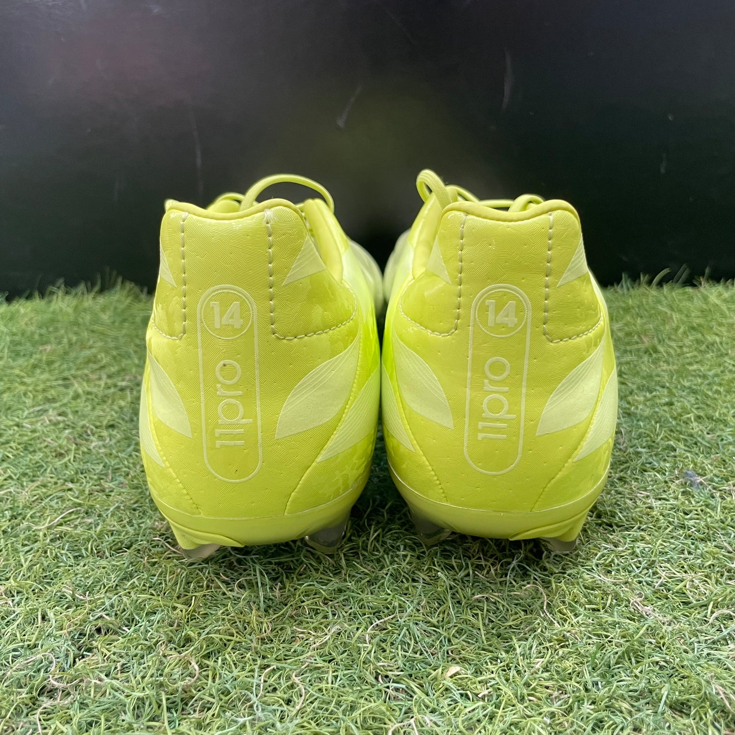 【箱無し】11pro FG M21029 25.5cm