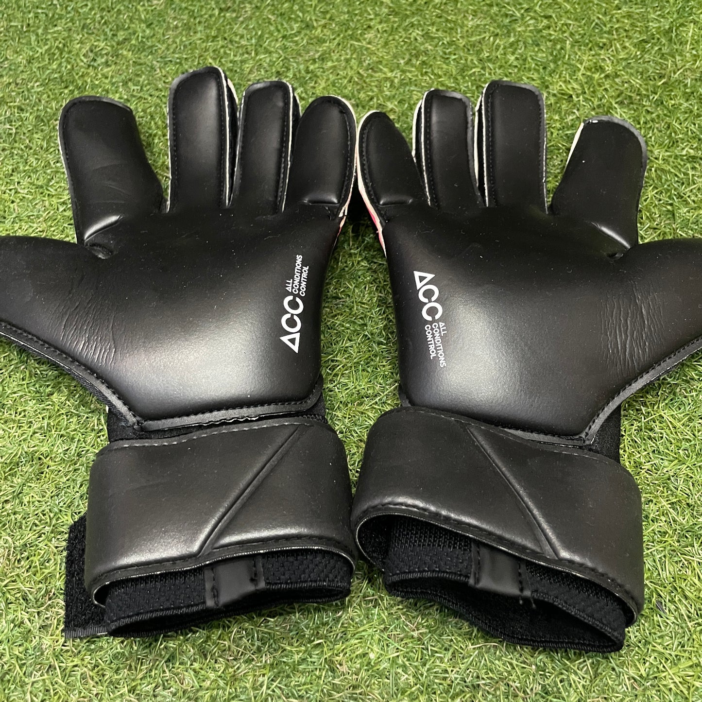 日本未発売 ヴェイパーグリップ３FB2999 013 Vapor Grip 3