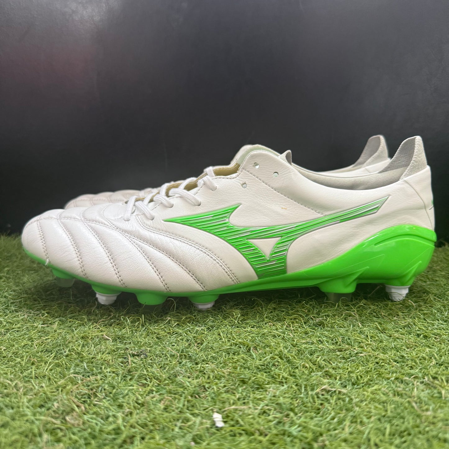 【箱無し】MORELIA NEO4 JAPAN MIX 28.5cm P1GC253037
