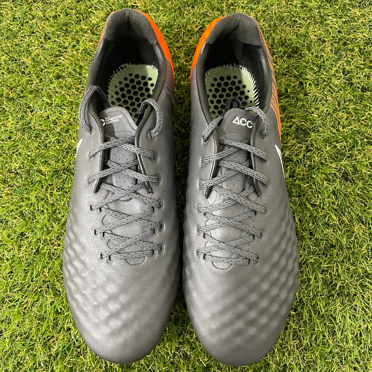 【箱無し】MAGISTA OPUS 2 SG-PRO 27.5 cm AH7405 081