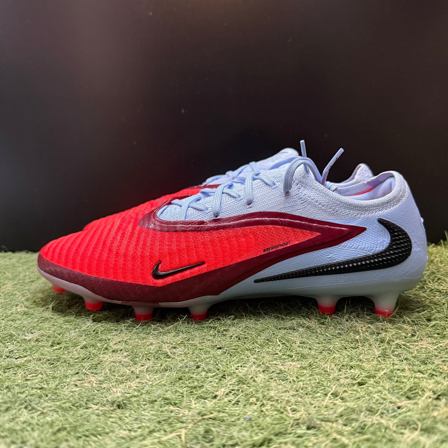 【箱無し】Phantom 6 Elite EH AG-PRO 27.0cm HQ2235 400