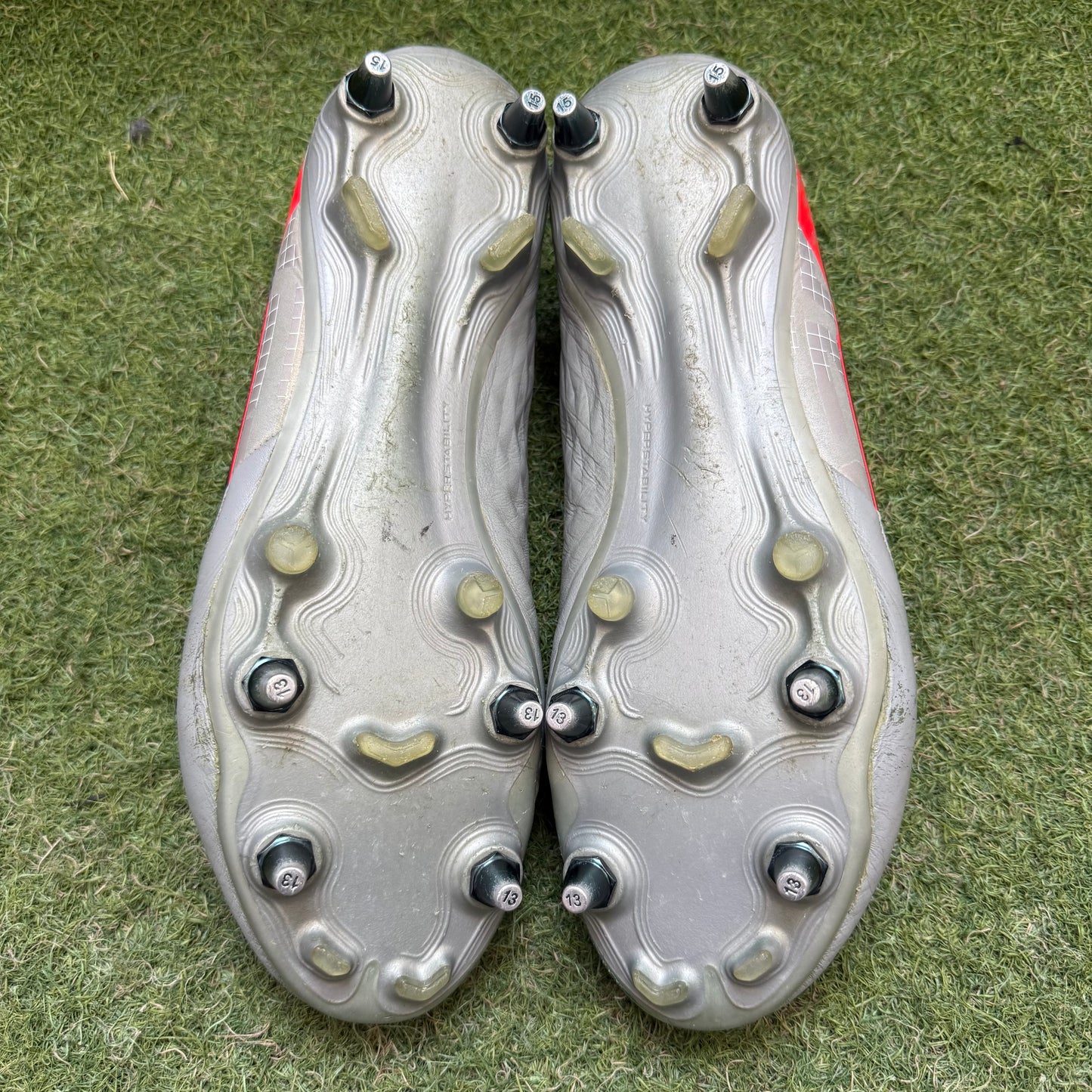 28.0 Used Goods中古スパイクTiempo Legend 8 Elite SGPRO