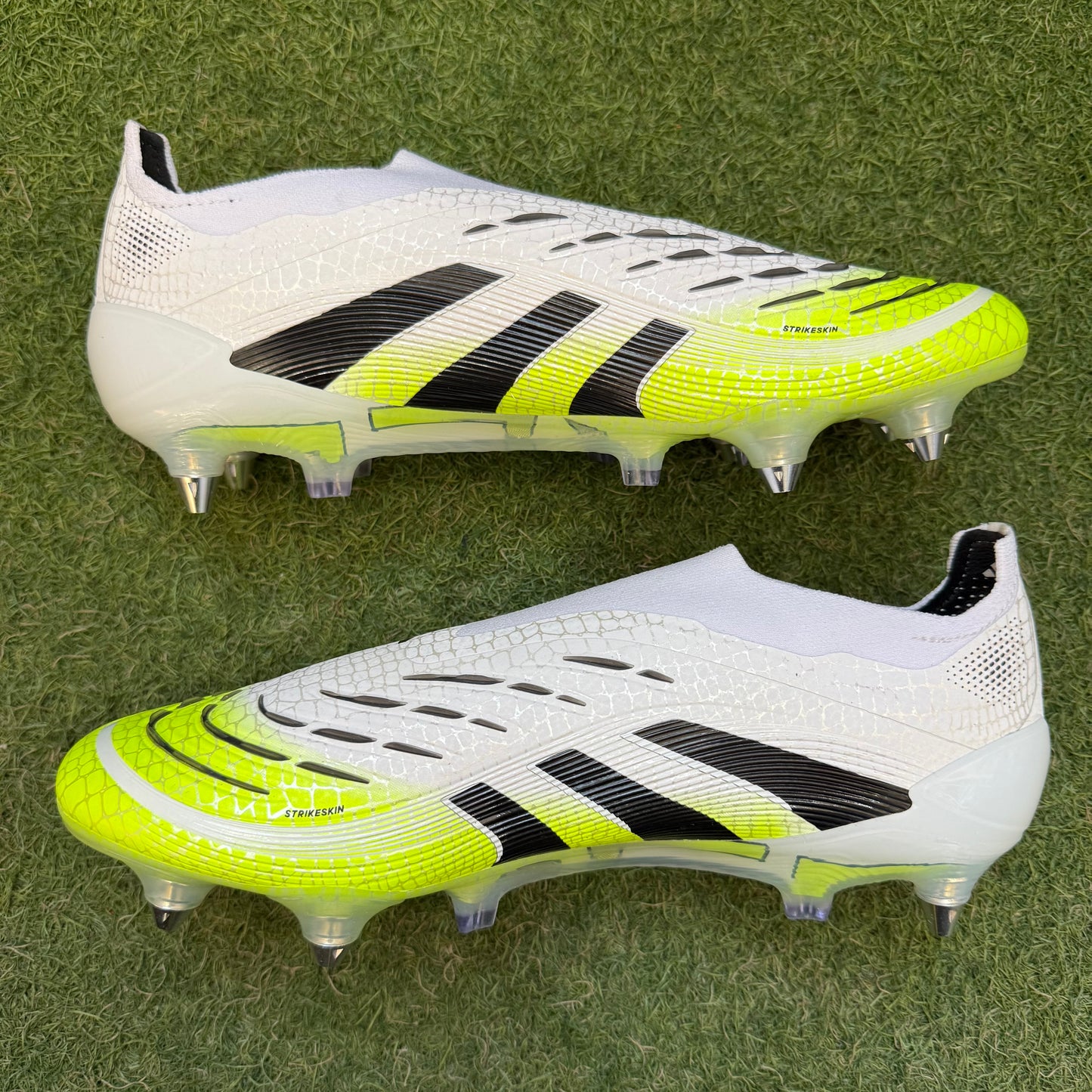 PREDATOR ELITE LL SG プレデター レースレス JI1064