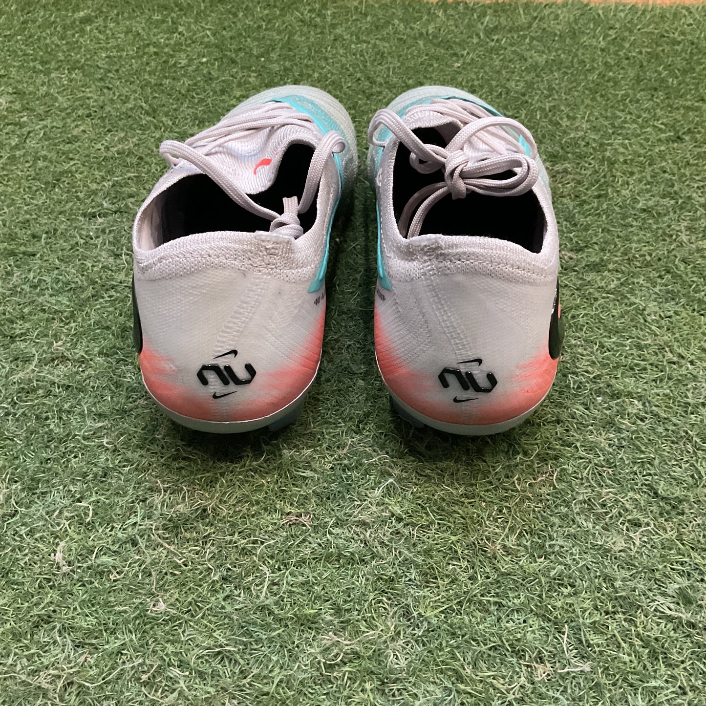 26.0 cm Used Goods中古スパイクPhantom 6 Low Elite FG