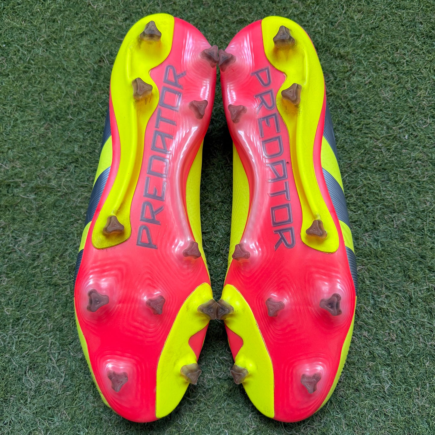 29.0 Used Goods中古スパイクPredator Elite FG