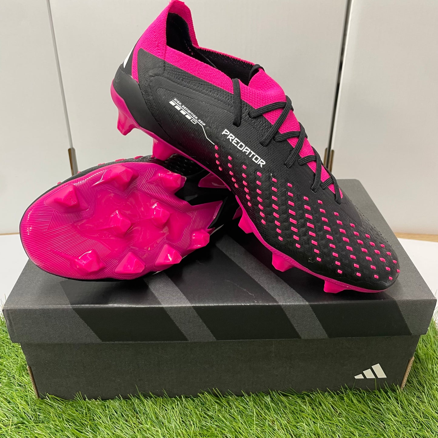 Predator Accuracy.1 L HG/AG ローカットプレデター アキュラシー HQ0956