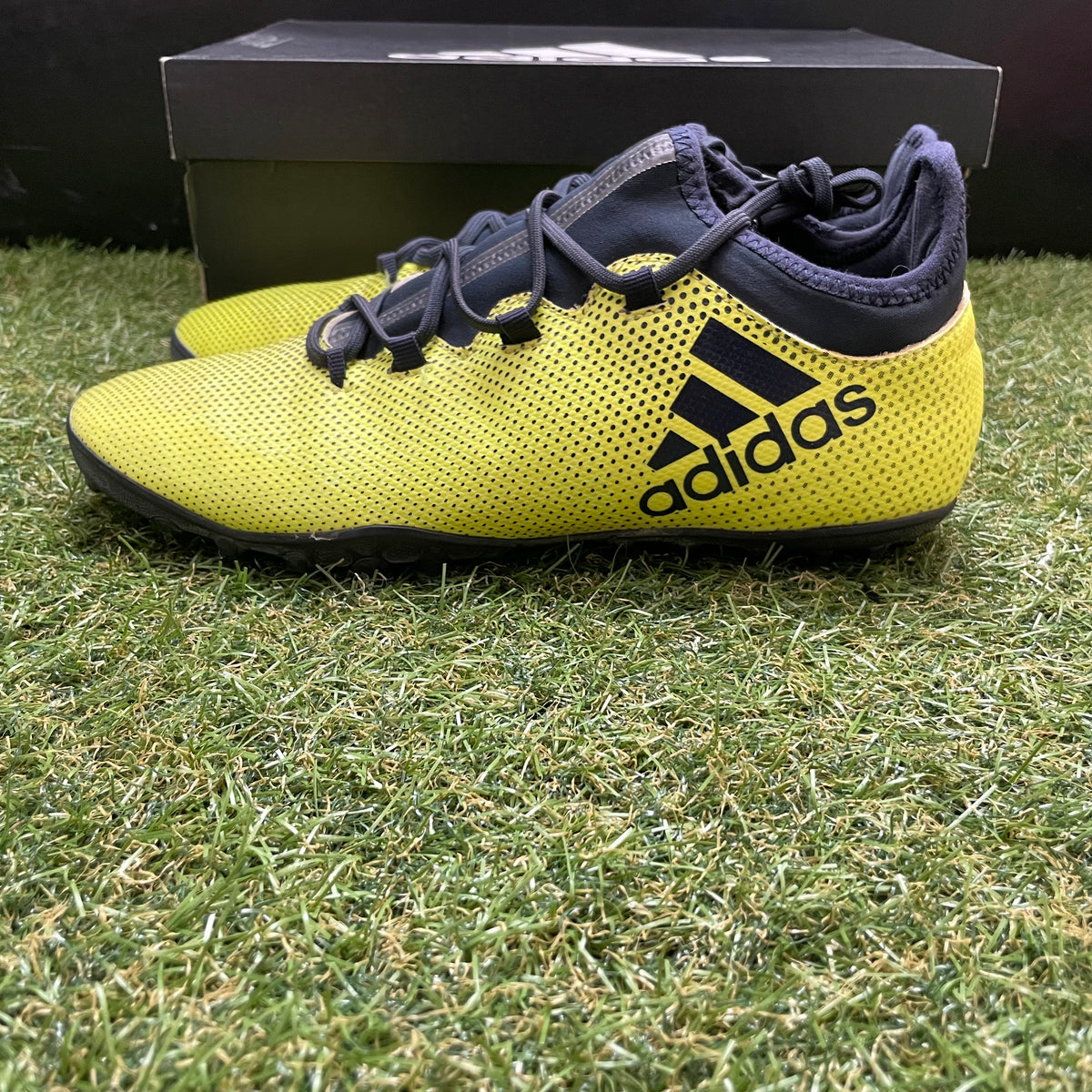 26.0 Used Goods中古スパイク X Tango 17.3 TF