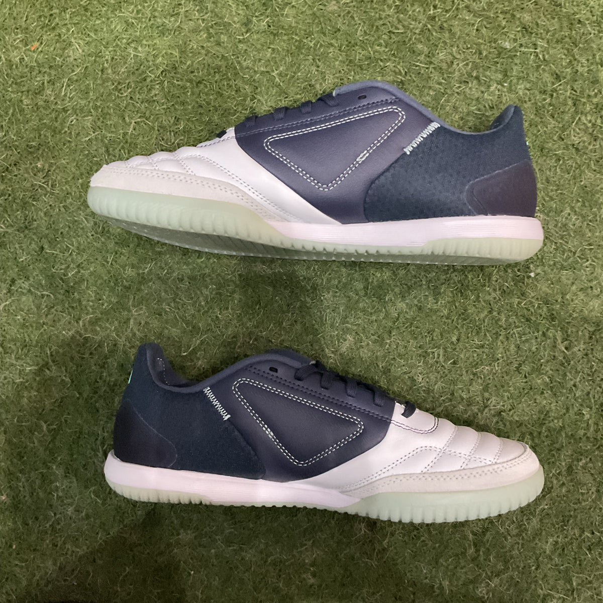 【訳あり未使用品】25.5 Used Goods中古スパイク Top Sala Competion