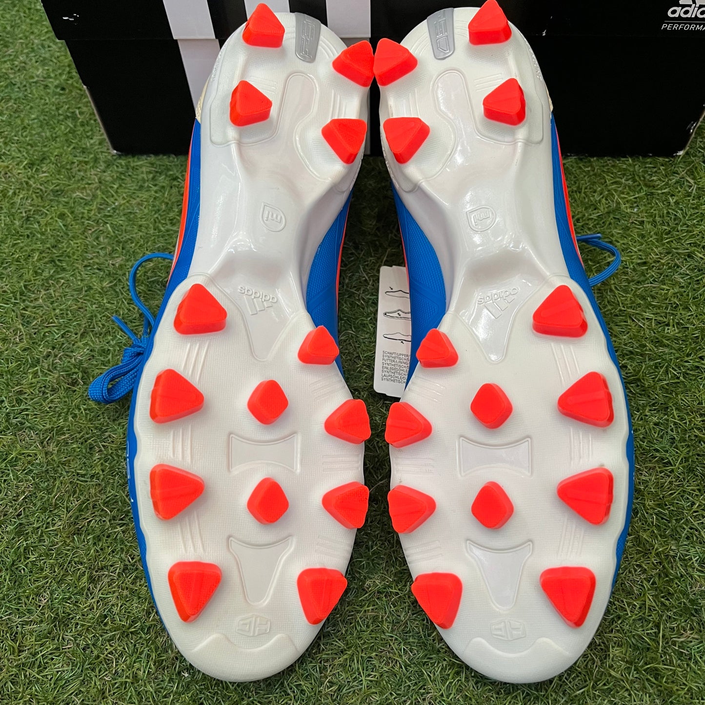 F50 adizero HG V21445