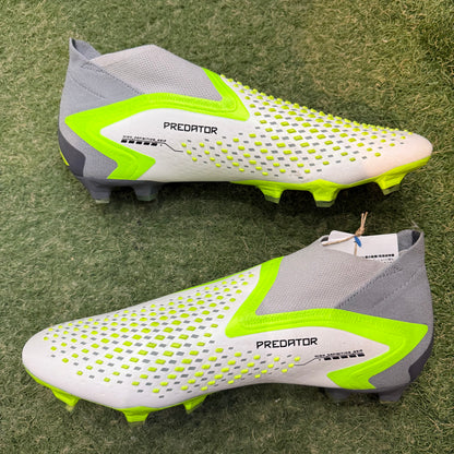 【箱無し】Predator Accuracy+ FG 30.5cm GZ2604