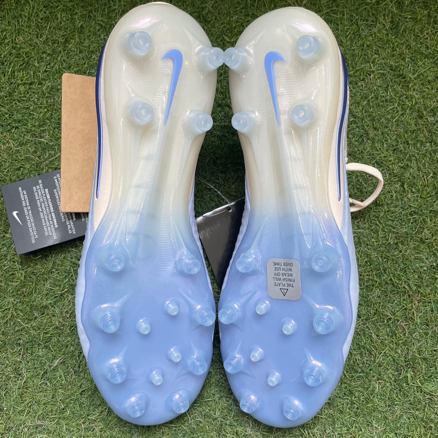 【箱無し】Phantom 6 Low Elite AG-PRO LV8 IR2327-008 25.0