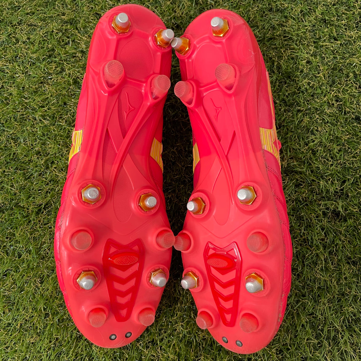 28.0 cm Used Goods中古スパイク Morelia Neo 4 Japan SG MIX 選手特注品