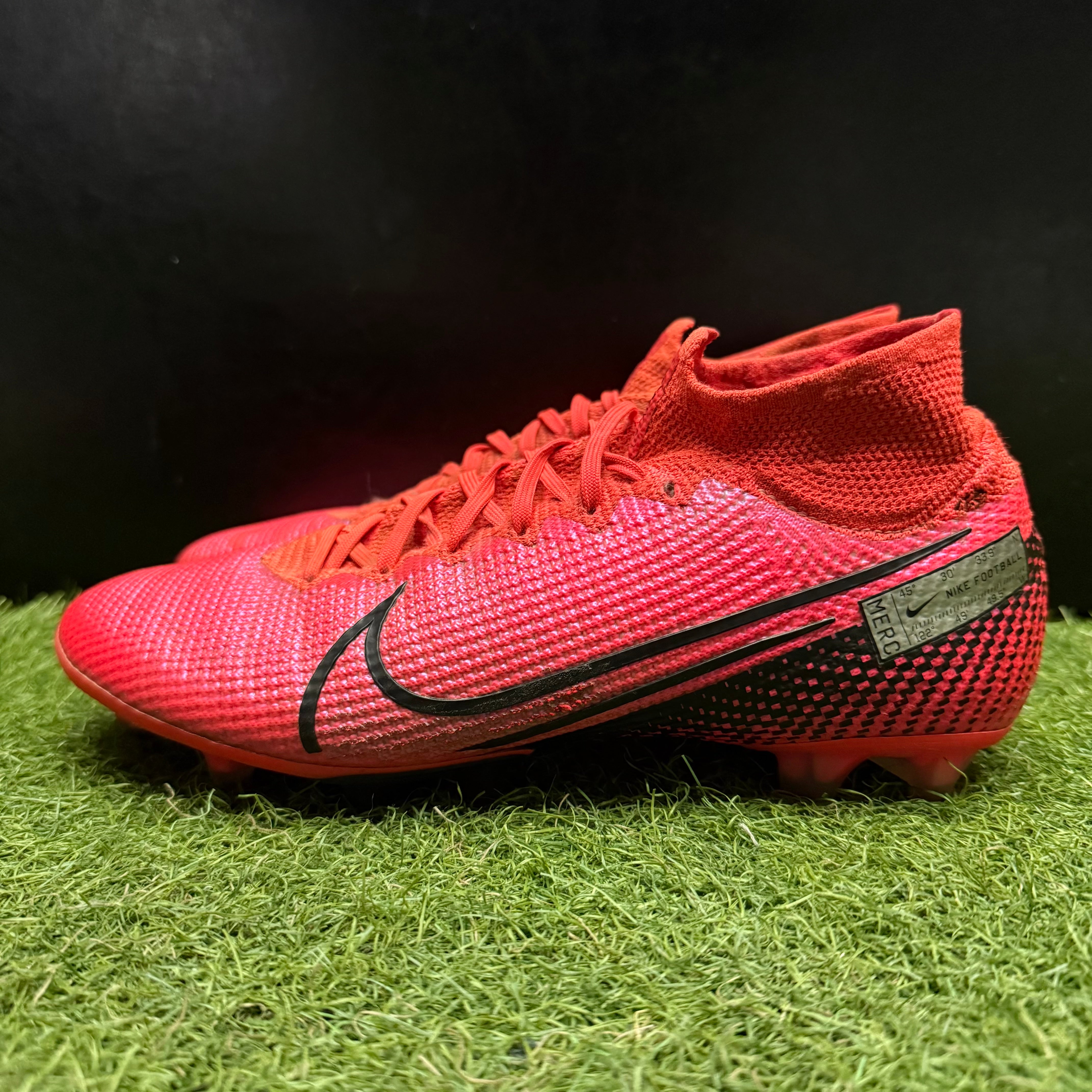 25.0 Used Goods中古スパイク Superfly 7 Elite AG-PRO – 俺の足
