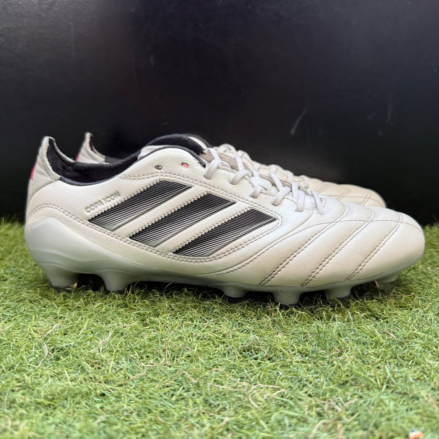 25.0 Used Goods中古スパイク COPA ICON 2 Elite HG/AG JAPAN