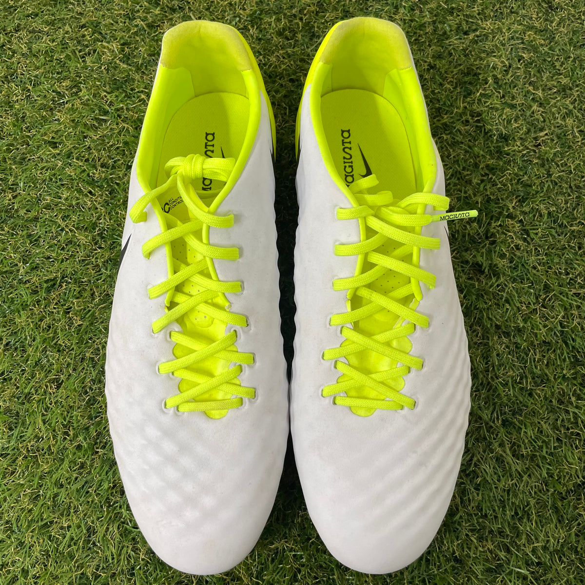 29.0 cm Used Goods 中古スパイク Magista Opus 2 SG ANTI CLOG