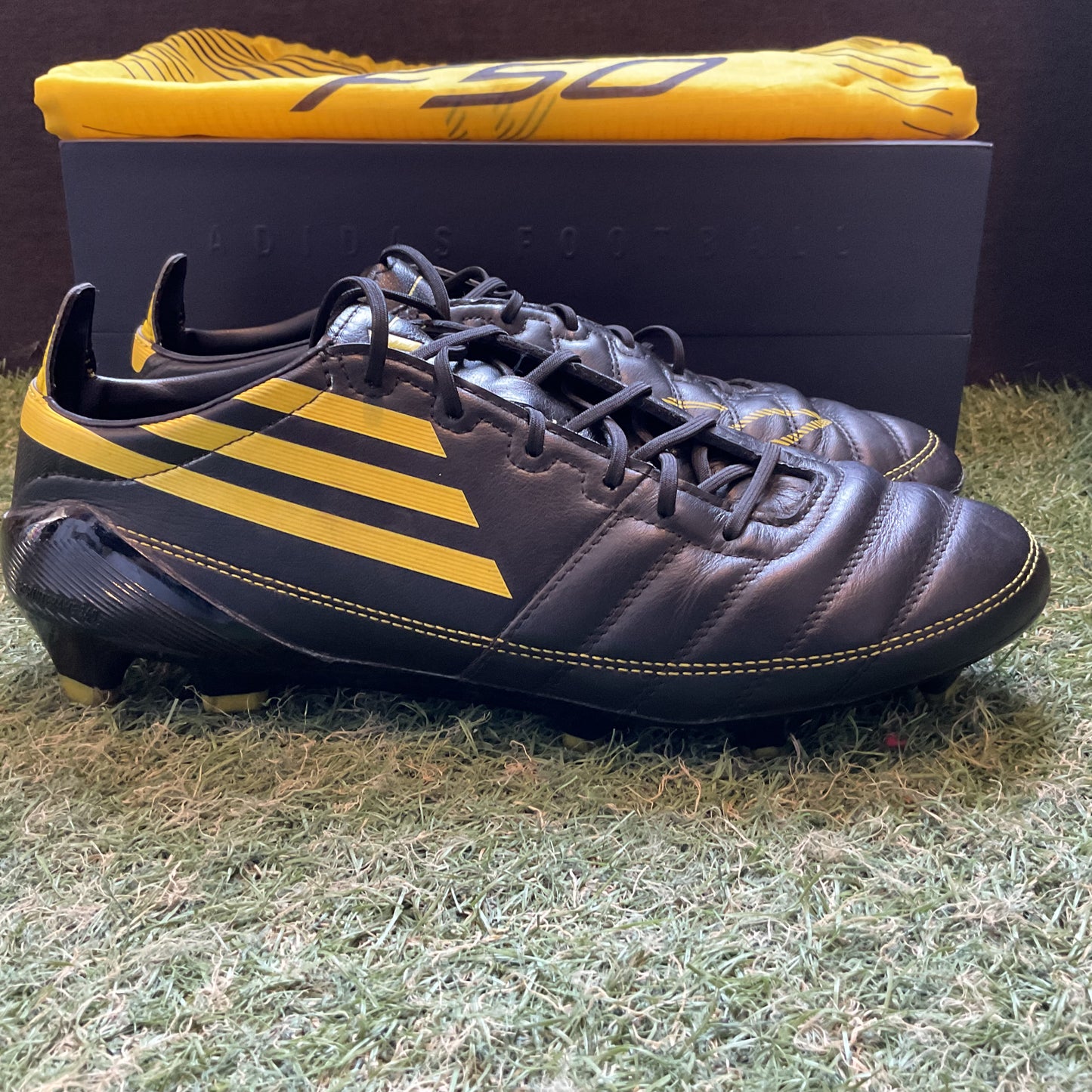26.5 Used Goods中古スパイク F50 ELITE LEATHER FG 2010