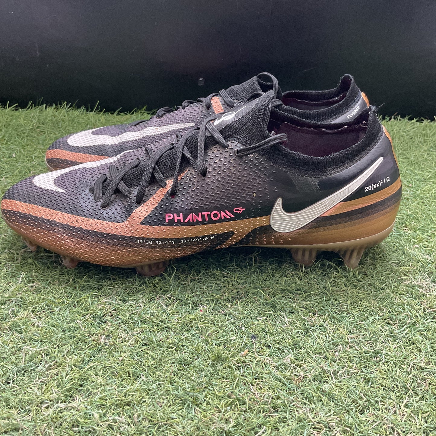 26.5 cm Used Goods中古スパイクPhantom GT2 Elite FG