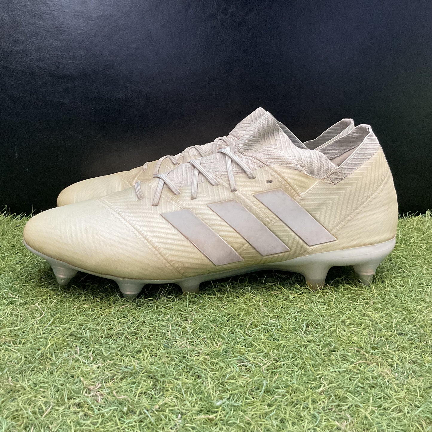【インソール 無し】27.5 Used Goods中古スパイク NEMEZIZ 18.1 SG