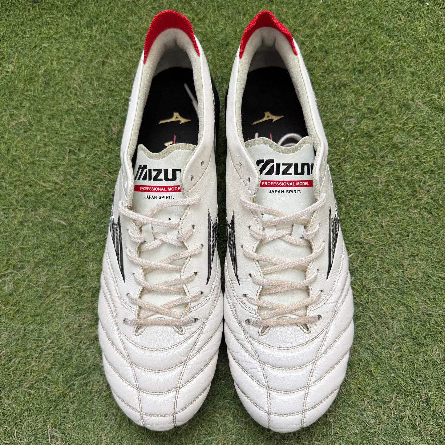28.0 Used Goods中古スパイク Morelia Neo 4 Japan