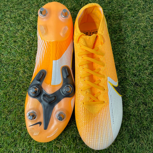 【訳あり未使用品】27.0 cm Used Goods中古スパイク Vapor 13 Elite SG-PRO CJ6124-802