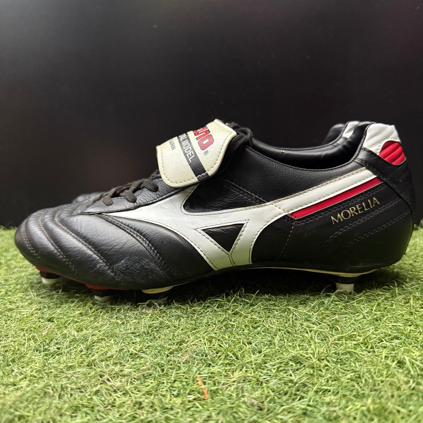27.0 Used Goods中古スパイク Morelia2 SG