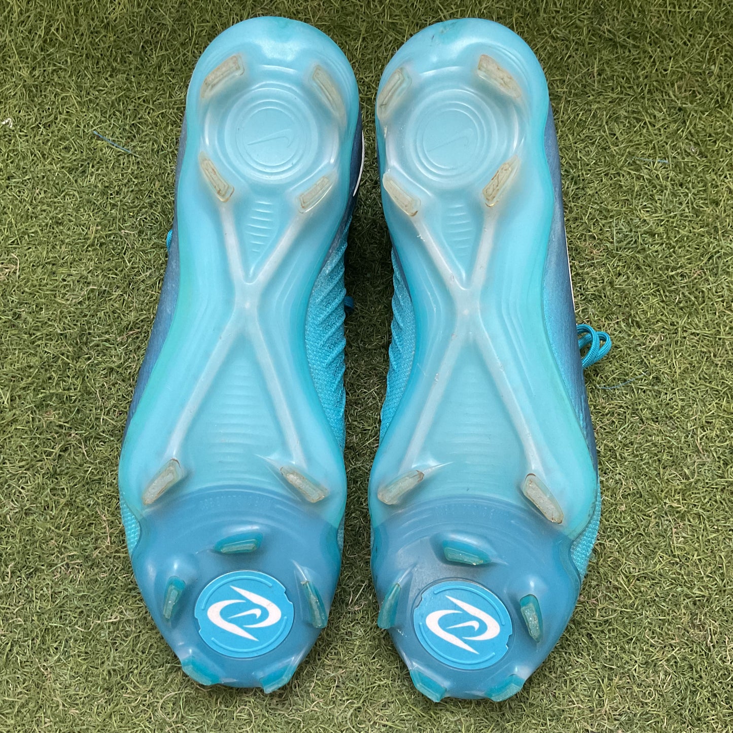 28.0 cm Used Goods中古スパイクPhantom Luna2 Elite FG