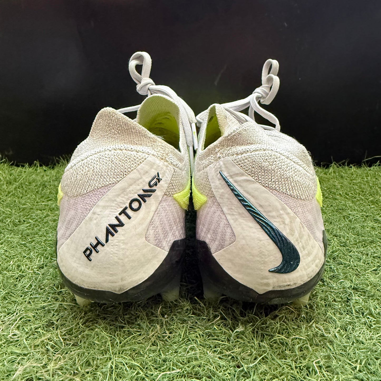 25.0 Used Goods中古スパイク Phantom GX Elite AG-PRO