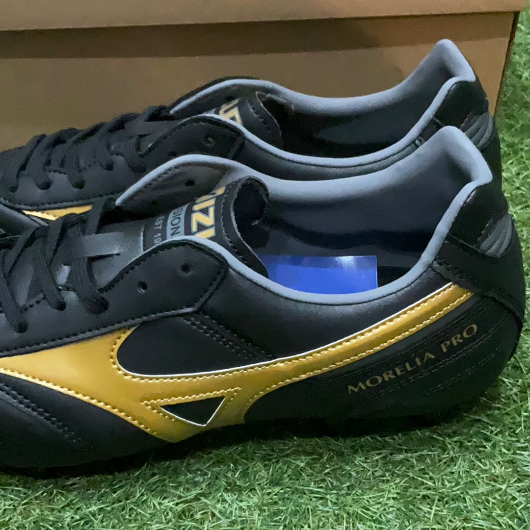 ねしろのサッカー日本未発売 MIZUNO ミズノ モレリア2 プロ 27.0cm オーラムパック