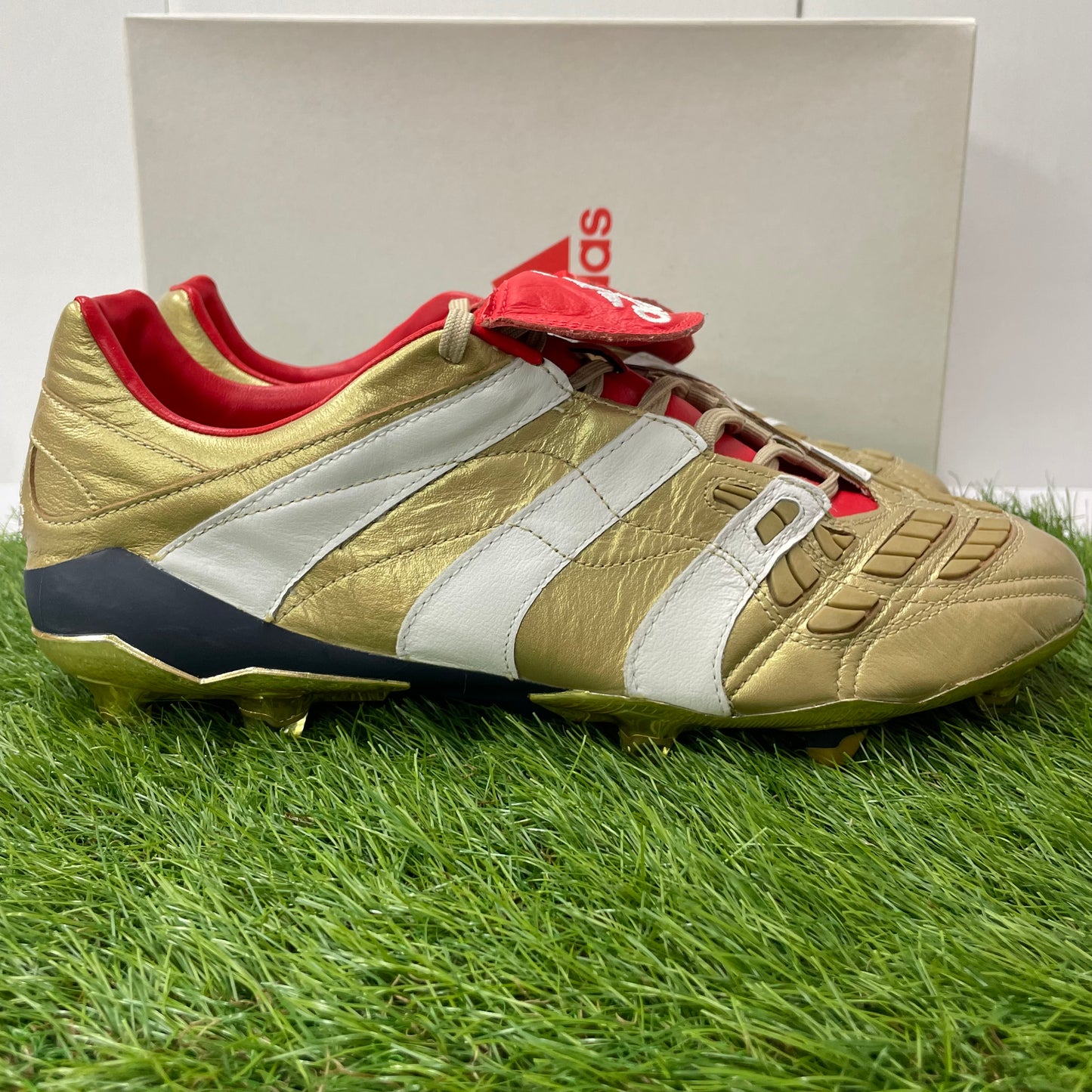 Predator ACCELERATOR FG 復刻 F37076
