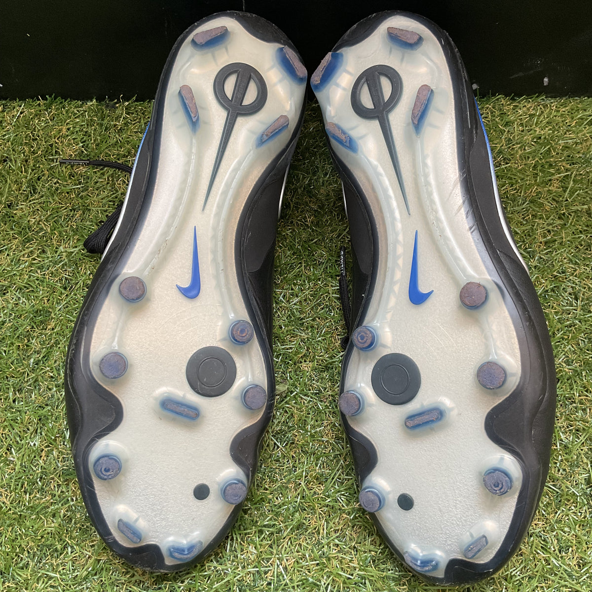 28.5 cm Used Goods中古スパイクTiempo Legend 10 Elite FG