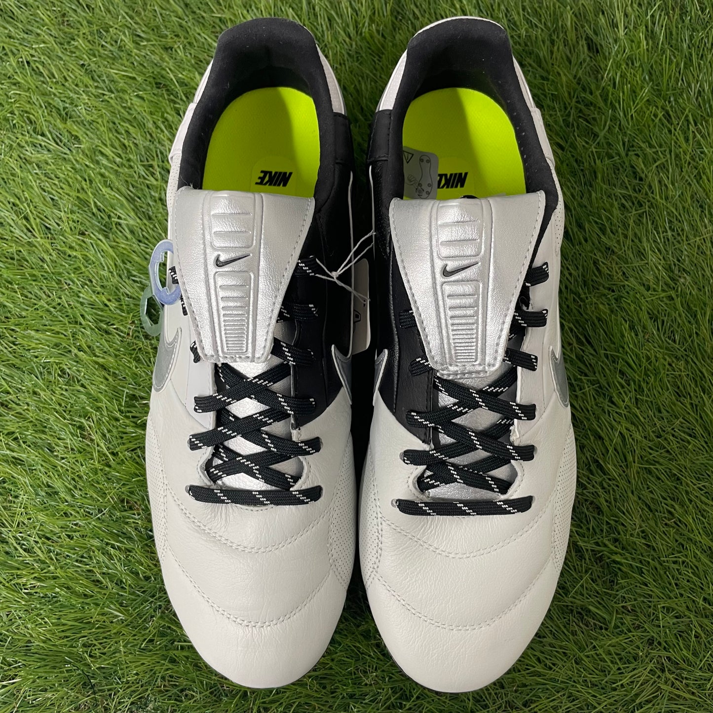 【箱無し】Nike The Premier III SG Pro Anti Clog 26.0cm AT5890-006