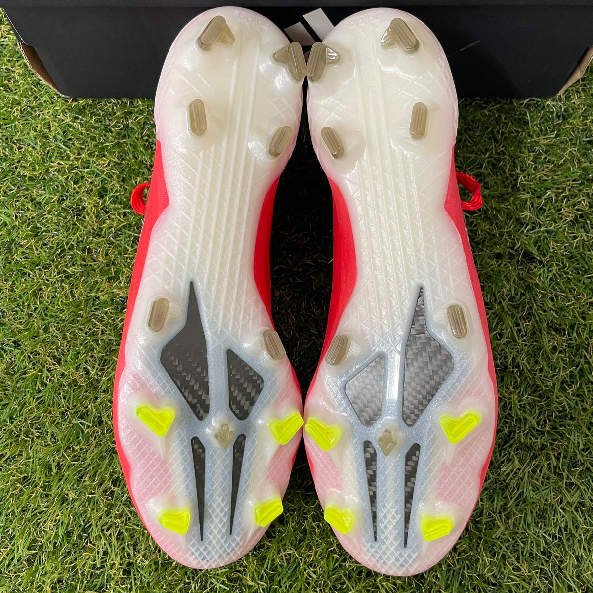 X Speedflow.1 FG アディダス FY6870